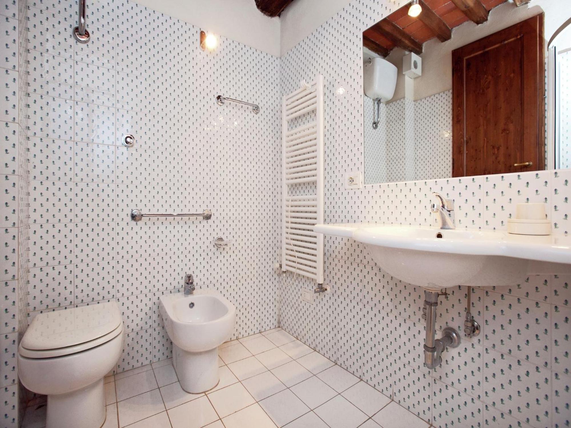 Lucolena in Chianti Pleasant Apartment With Swimming Pool Garden Bbq Parking מראה חיצוני תמונה
